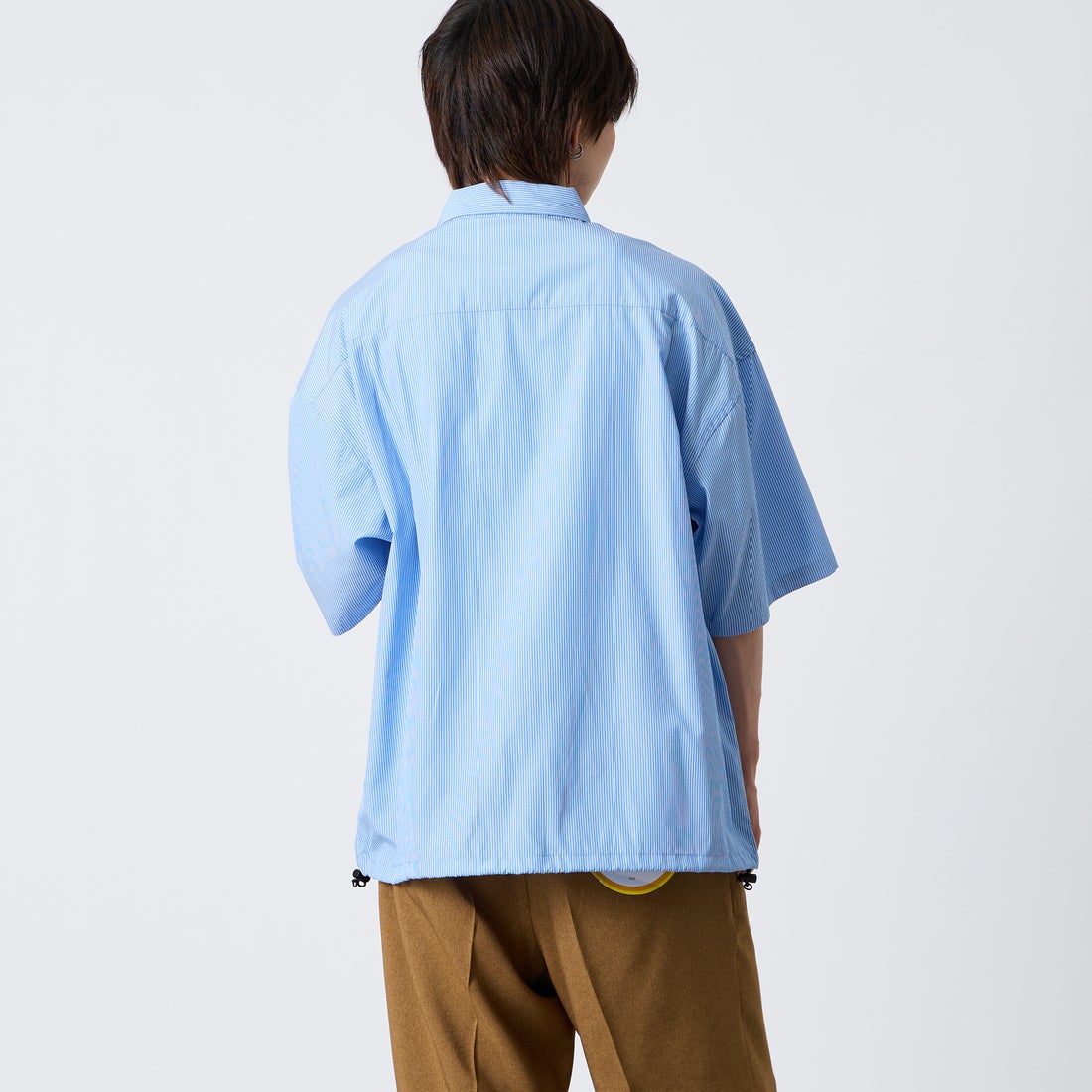 UNIVERSAL OVERALL [ユニバーサルオーバーオール] ドローコード付パジャマシャツ [U2611121IN-JF] L.BLUE ST &&モデル身長：177cm 着用サイズ：L&&