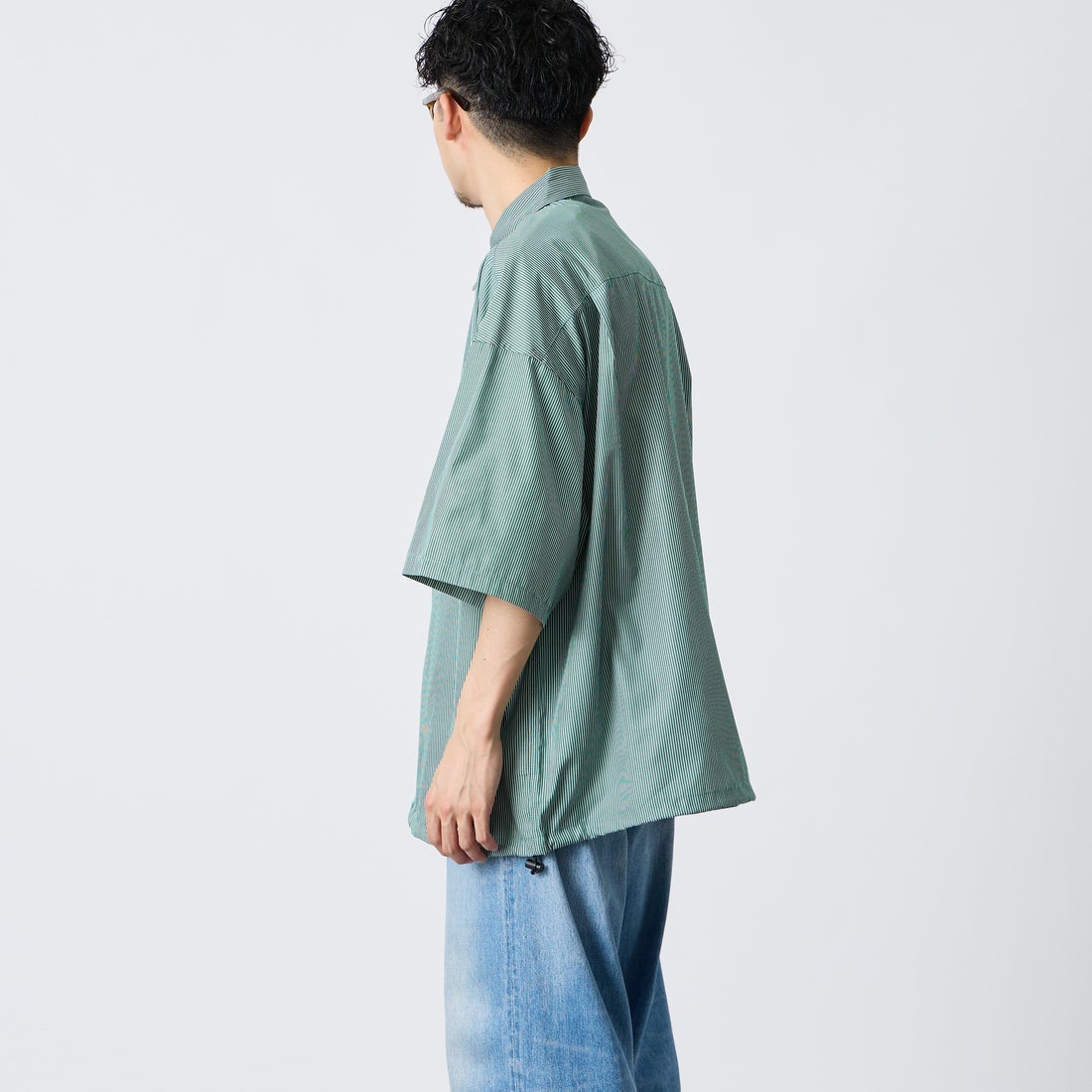 UNIVERSAL OVERALL [ユニバーサルオーバーオール] ドローコード付パジャマシャツ [U2611121IN-JF] GREEN ST &&モデル身長：168cm 着用サイズ：L&&