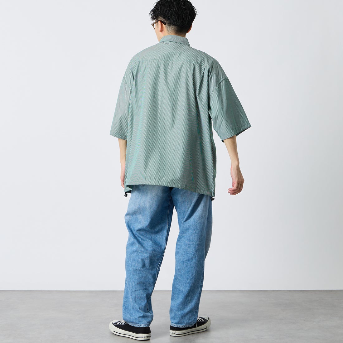 UNIVERSAL OVERALL [ユニバーサルオーバーオール] ドローコード付パジャマシャツ [U2611121IN-JF] GREEN ST &&モデル身長：168cm 着用サイズ：L&&