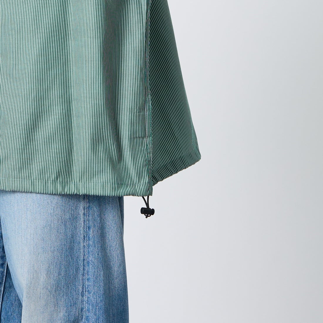 UNIVERSAL OVERALL [ユニバーサルオーバーオール] ドローコード付パジャマシャツ [U2611121IN-JF] GREEN ST &&モデル身長：168cm 着用サイズ：L&&