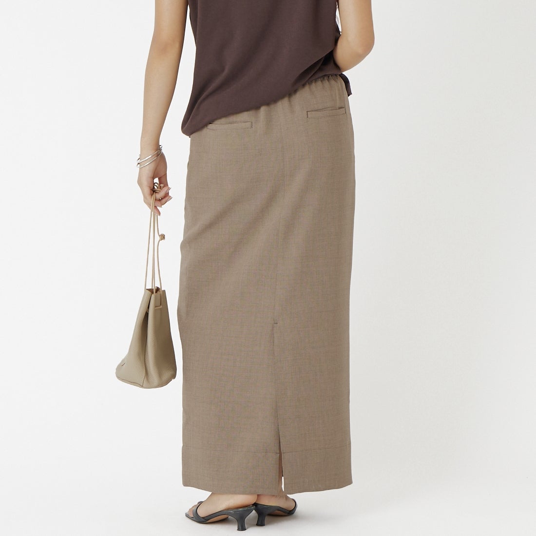 marmors [マルモア] タイトスカート [0226103031] BEIGE &&モデル身長：162cm 着用サイズ：36&&