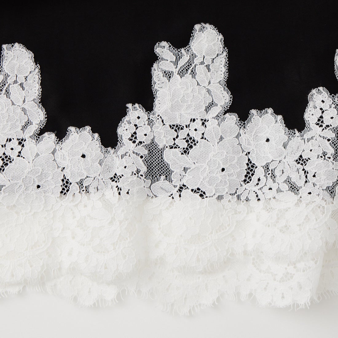 MAISON SPECIAL [メゾンスペシャル] レースキャミ [21261315215] BLK