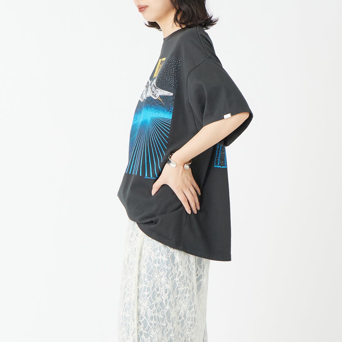 Oblada [オブラダ] SPACE ショートスリーブTシャツ [M2610CU13] BLACK &&モデル身長：162cm 着用サイズ：F&&