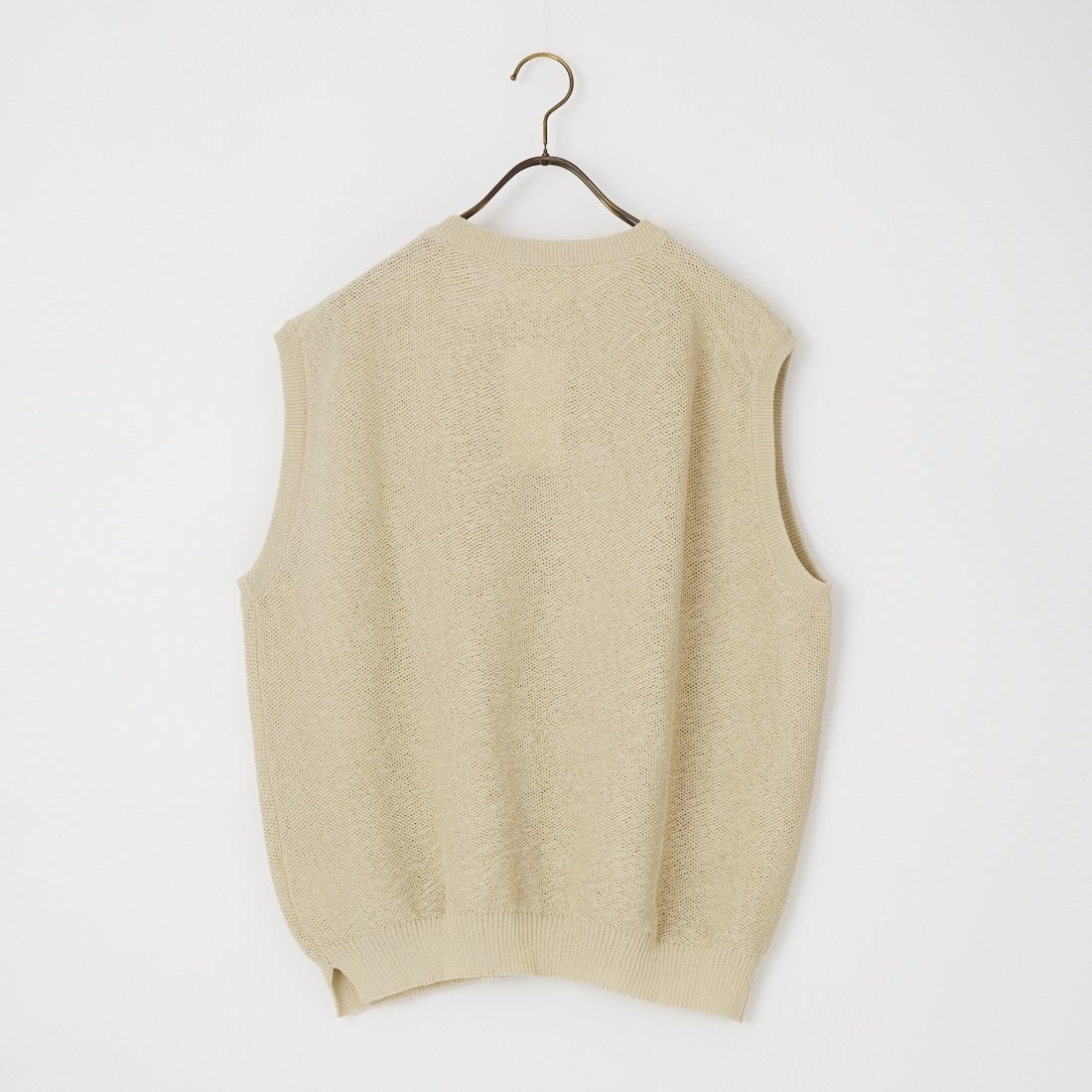 STILL BY HAND スティルバイハンド ベスト ベージュ サイズ:48 STILL BY HAND [スティルバイハンド] ニットベスト [KN01262