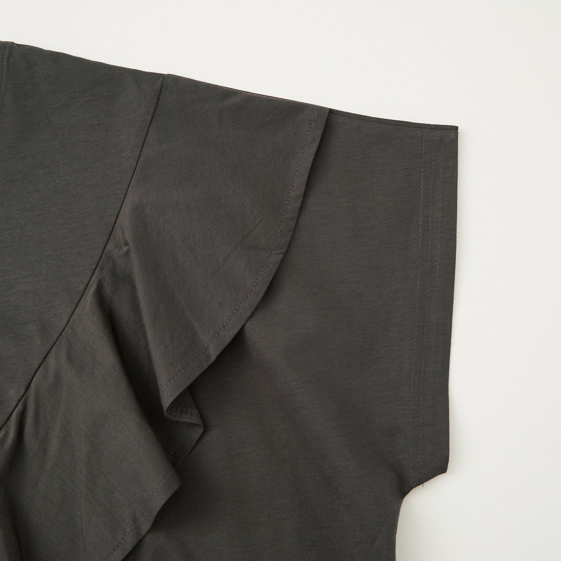 Jf Ready Made [ジェイエフレディメイド] タスキフリルTシャツ [3201108] 802 ﾁｬｺｰﾙ