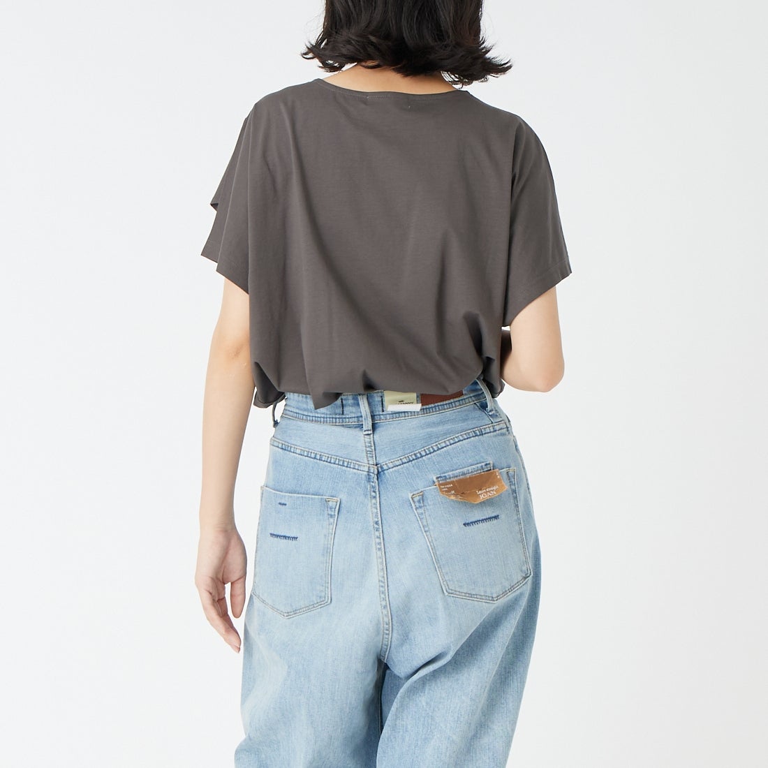 Jf Ready Made [ジェイエフレディメイド] タスキフリルTシャツ [3201108] 802 ﾁｬｺｰﾙ &&モデル身長：162cm 着用サイズ：F&&