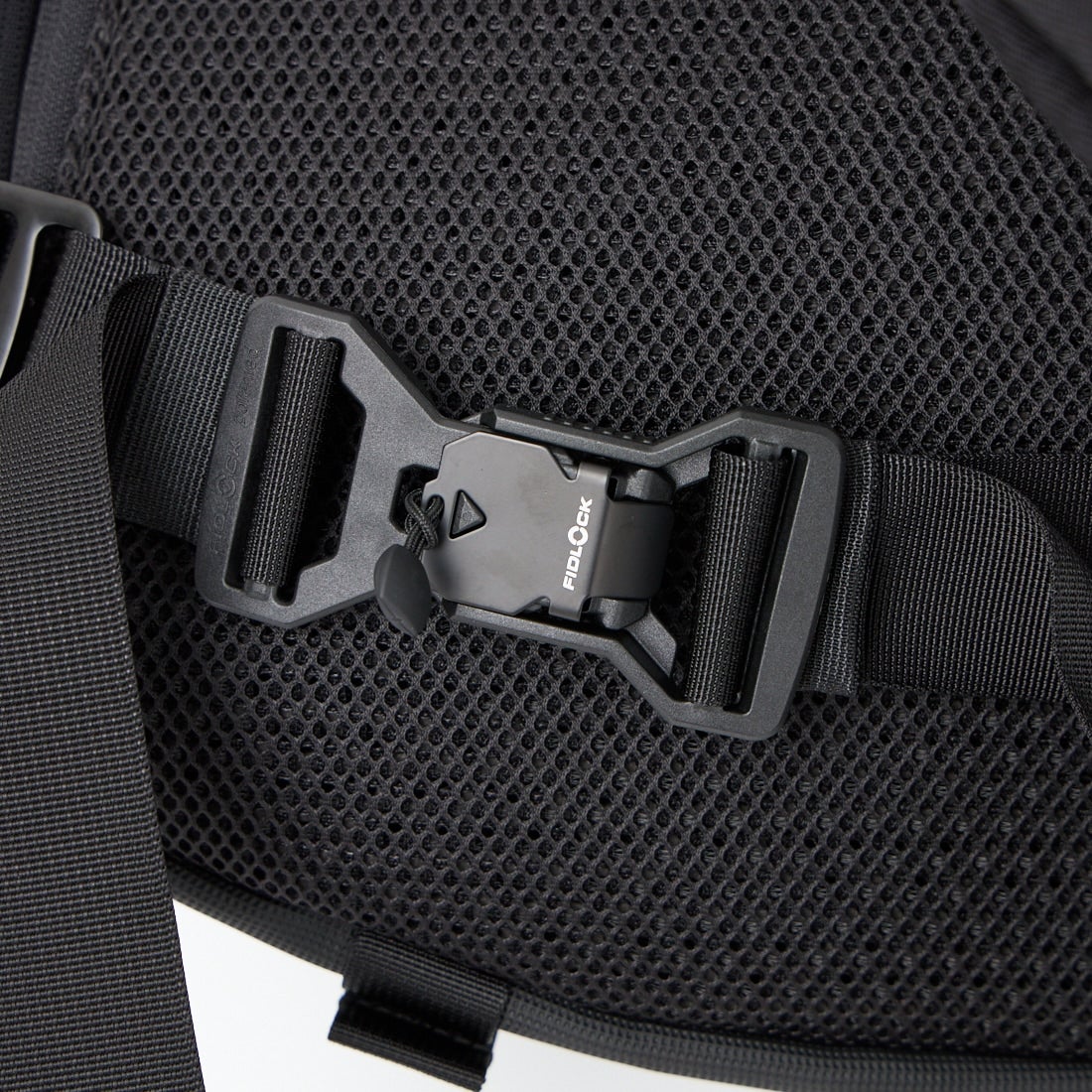 OAKLEY [オークリー] Latitude スリングバッグ [FOS901806] 02E BLACKO