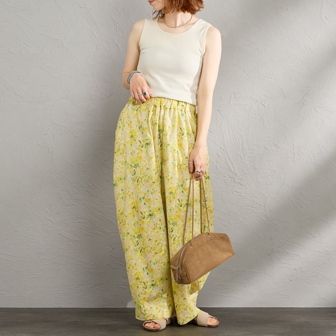 HARVESTY [ハーベスティ] 花柄イージーサーカスパンツ [A12612] 32 BEIGE &&モデル身長：158cm 着用サイズ：1&&