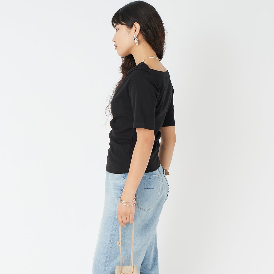 Jeans Factory Clothes [ジーンズファクトリークローズ] 2WAYドレープネックTシャツ [26010500] ﾌﾞﾗｯｸ &&モデル身長：162cm 着用サイズ：F&&