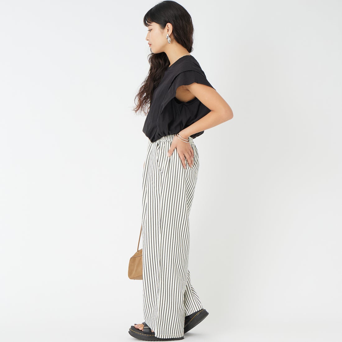 Noir Fabrik [ヌワールファブリック] リラックスイージーパンツ [IN25-PT-6] BLK ST &&モデル身長：162cm 着用サイズ：S&&