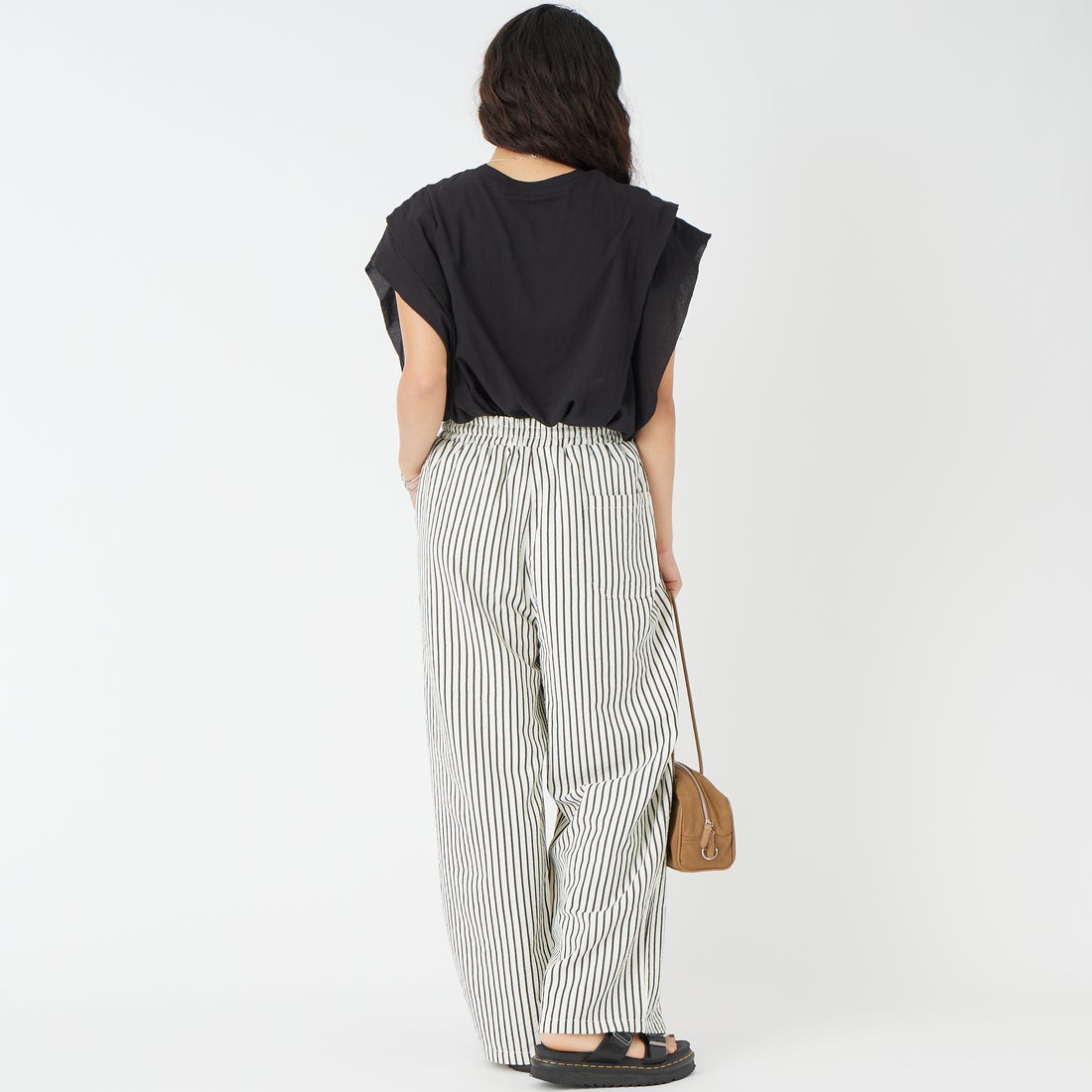 Noir Fabrik [ヌワールファブリック] リラックスイージーパンツ [IN25-PT-6] BLK ST &&モデル身長：162cm 着用サイズ：S&&