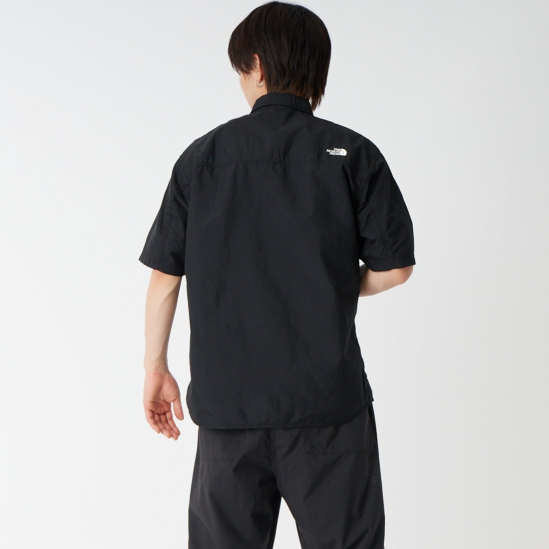 THE NORTH FACE [ザ ノースフェイス] ショートスリーブヌプシシャツ [NR22650] K &&モデル身長：177cm 着用サイズ：M&&