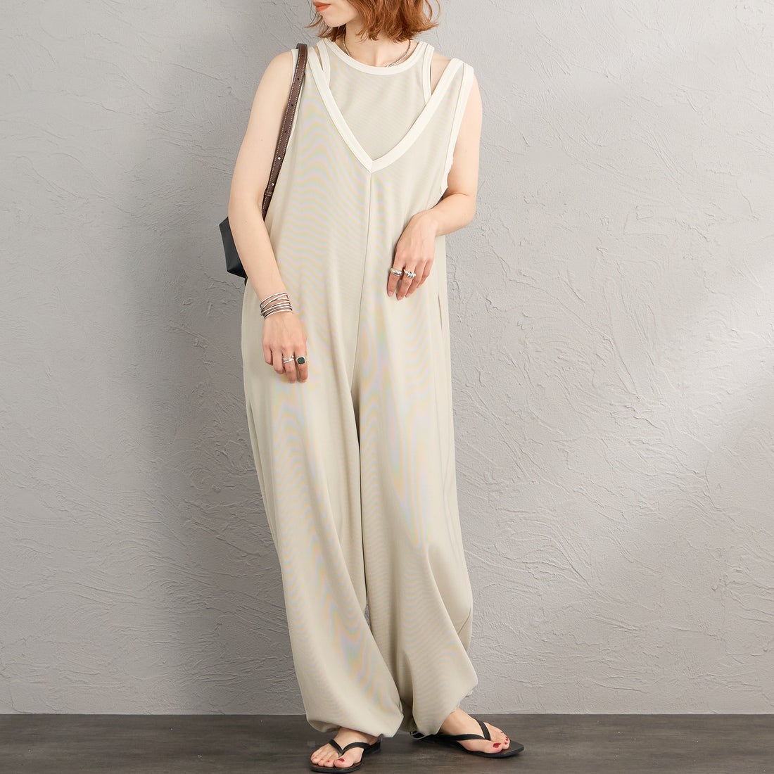 Maison de L'allure [メゾン ドゥ ラリュール] マルチWAYバイカラーロンパース [M26312019] 38 S.GR/CR &&モデル身長：158cm 着用サイズ：F&&