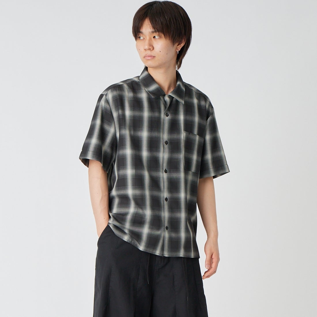 BLK/WHT&&モデル身長：177cm 着用サイズ：M&&