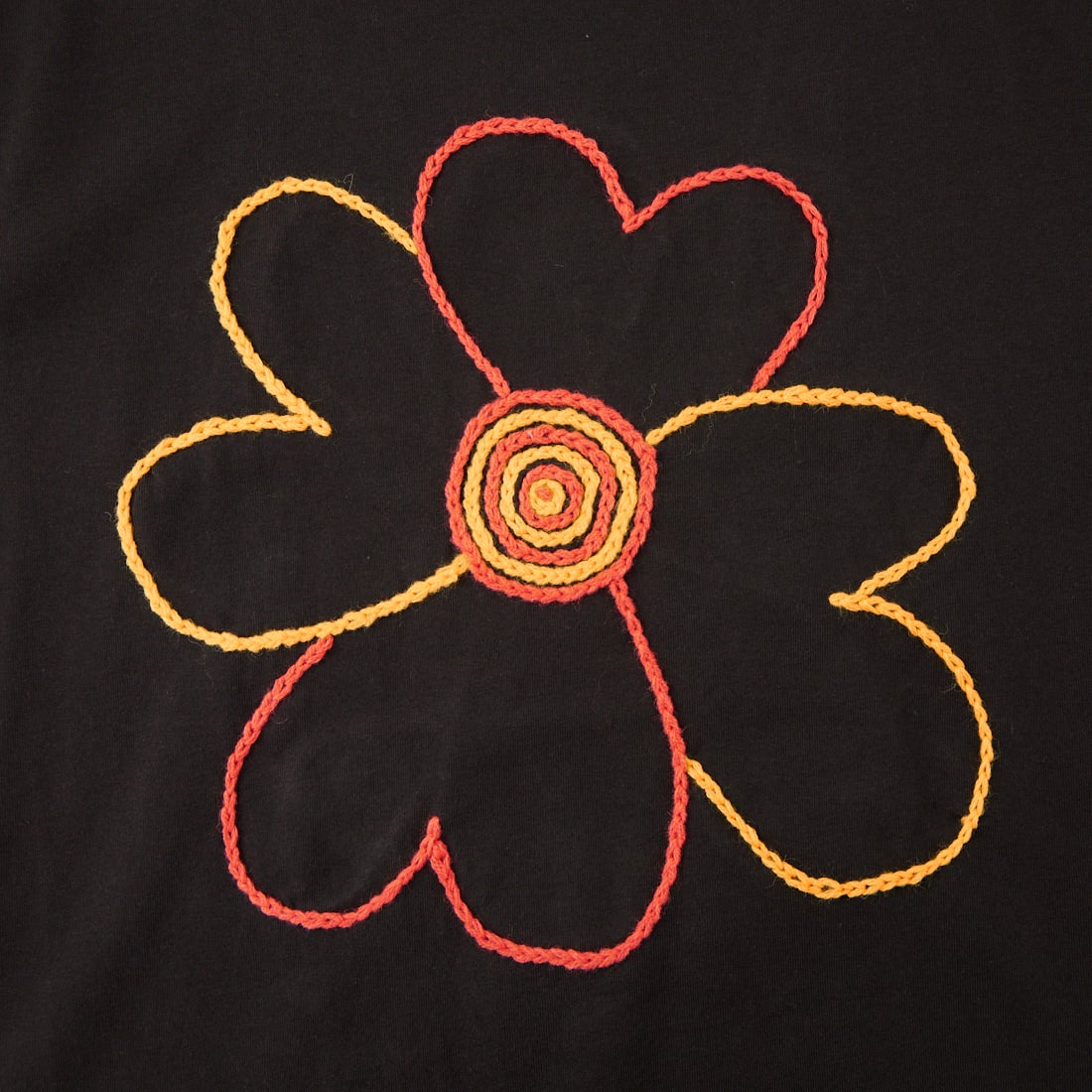 ChahChah [チャーチャー] フラワー刺繍ショートスリーブTシャツ [CC-26SS-C01] BLACK