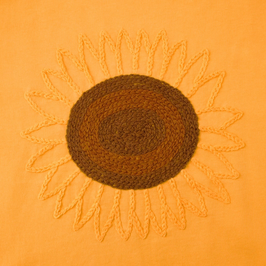 ChahChah [チャーチャー] サンフラワー刺繍ショートスリーブTシャツ [CC-26SS-C02] YELLOW