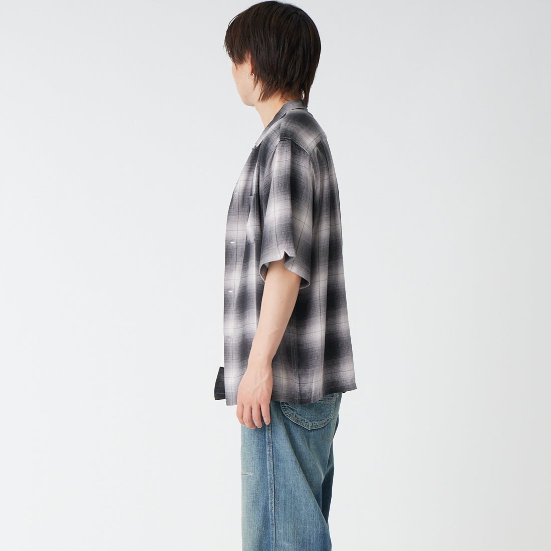 DAN RIVER [ダンリバー] 別注 レーヨンボックスショートスリーブシャツ [DR26S002-JF] OMBRE CHK &&モデル身長：177cm 着用サイズ：M&&