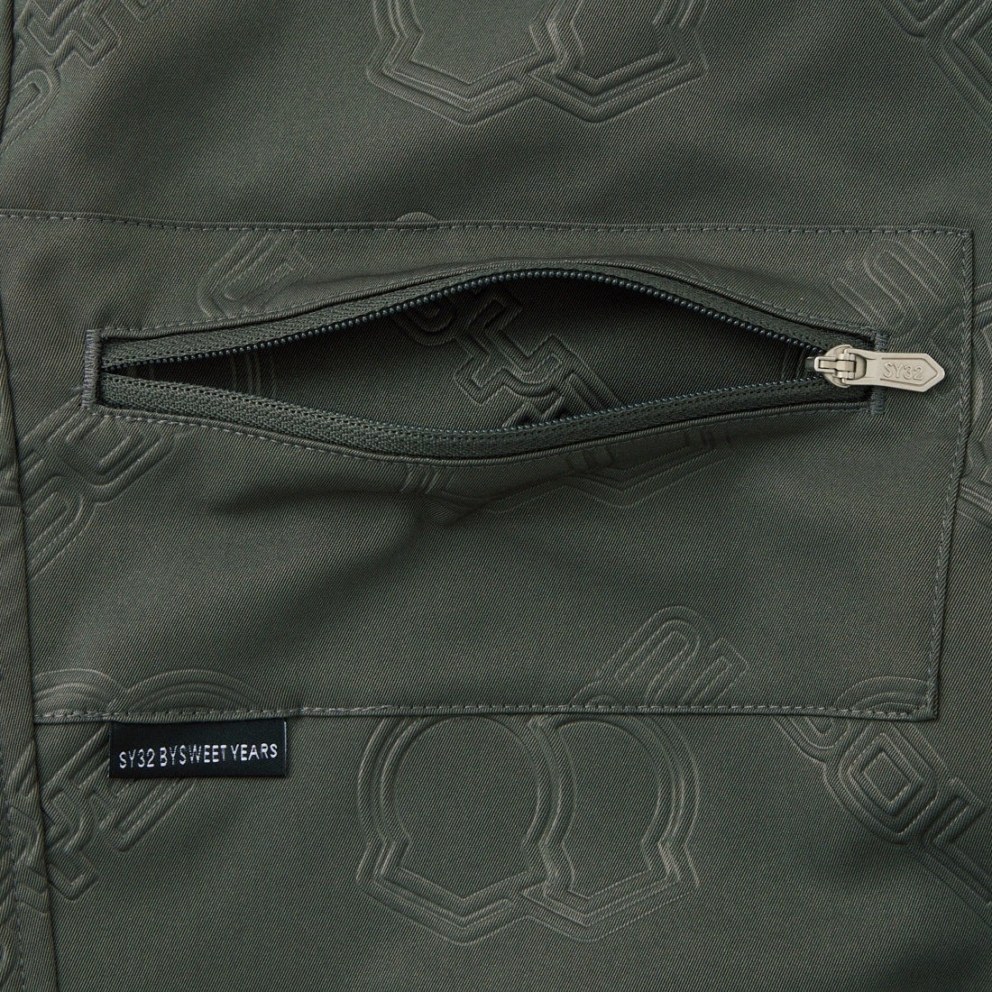 SY32 GOLF [エスワイサーティトゥ ゴルフ] バックエンボスショーツ [SYG-26S1-44] C.GRAY