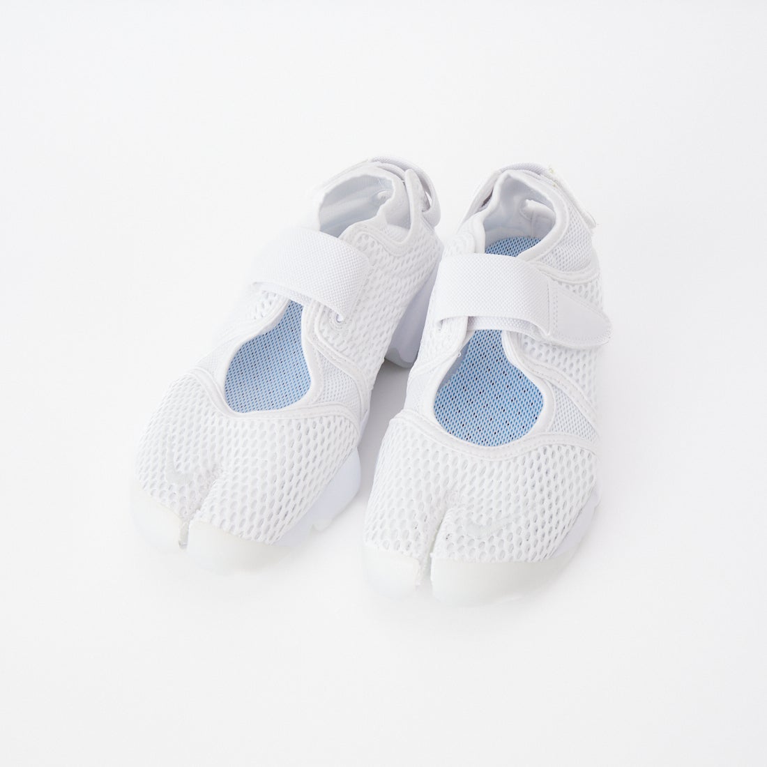 NIKE [ナイキ] エアリフト ブリーズ [848386] 100 ﾎﾜｲﾄ