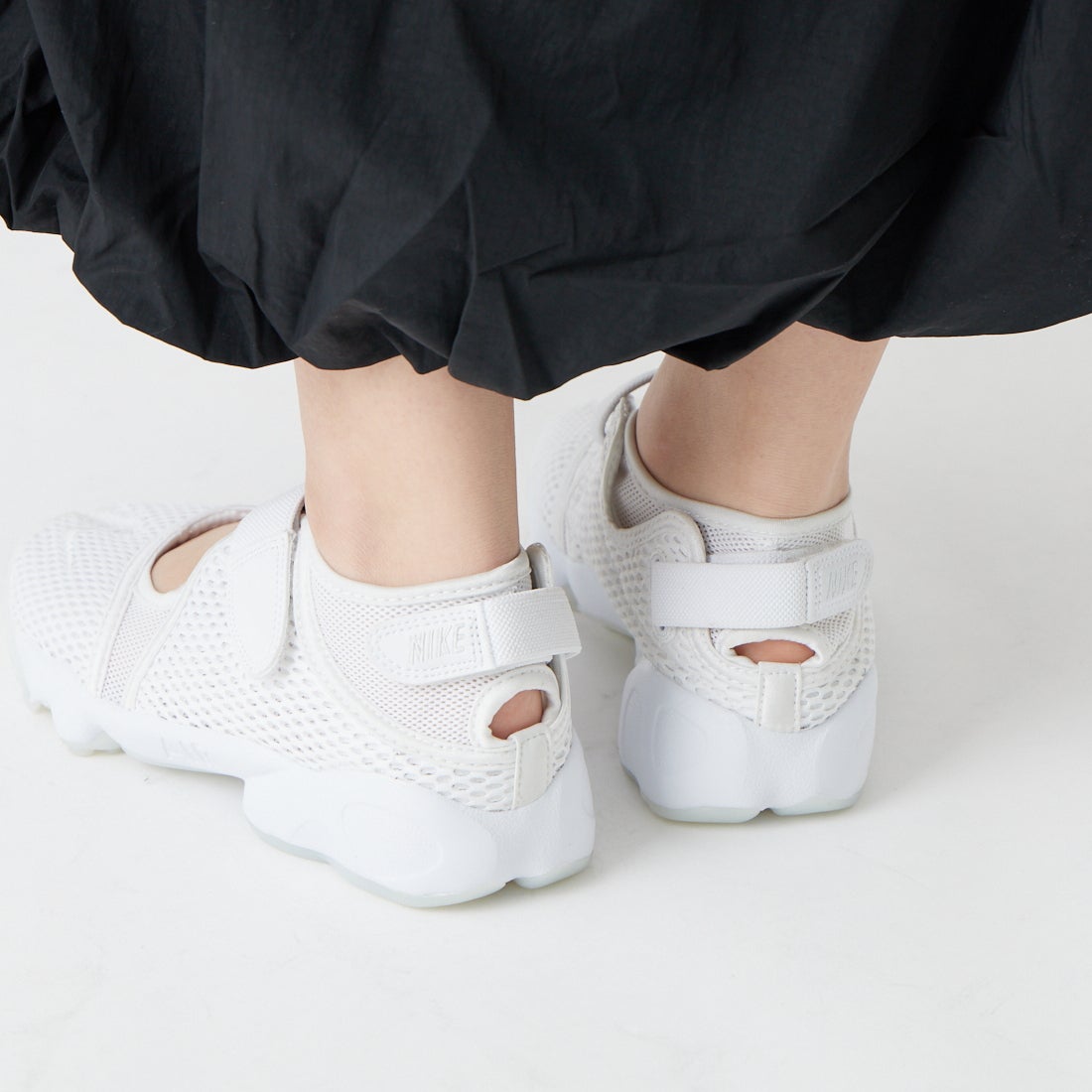 NIKE [ナイキ] エアリフト ブリーズ [848386] 100 ﾎﾜｲﾄ