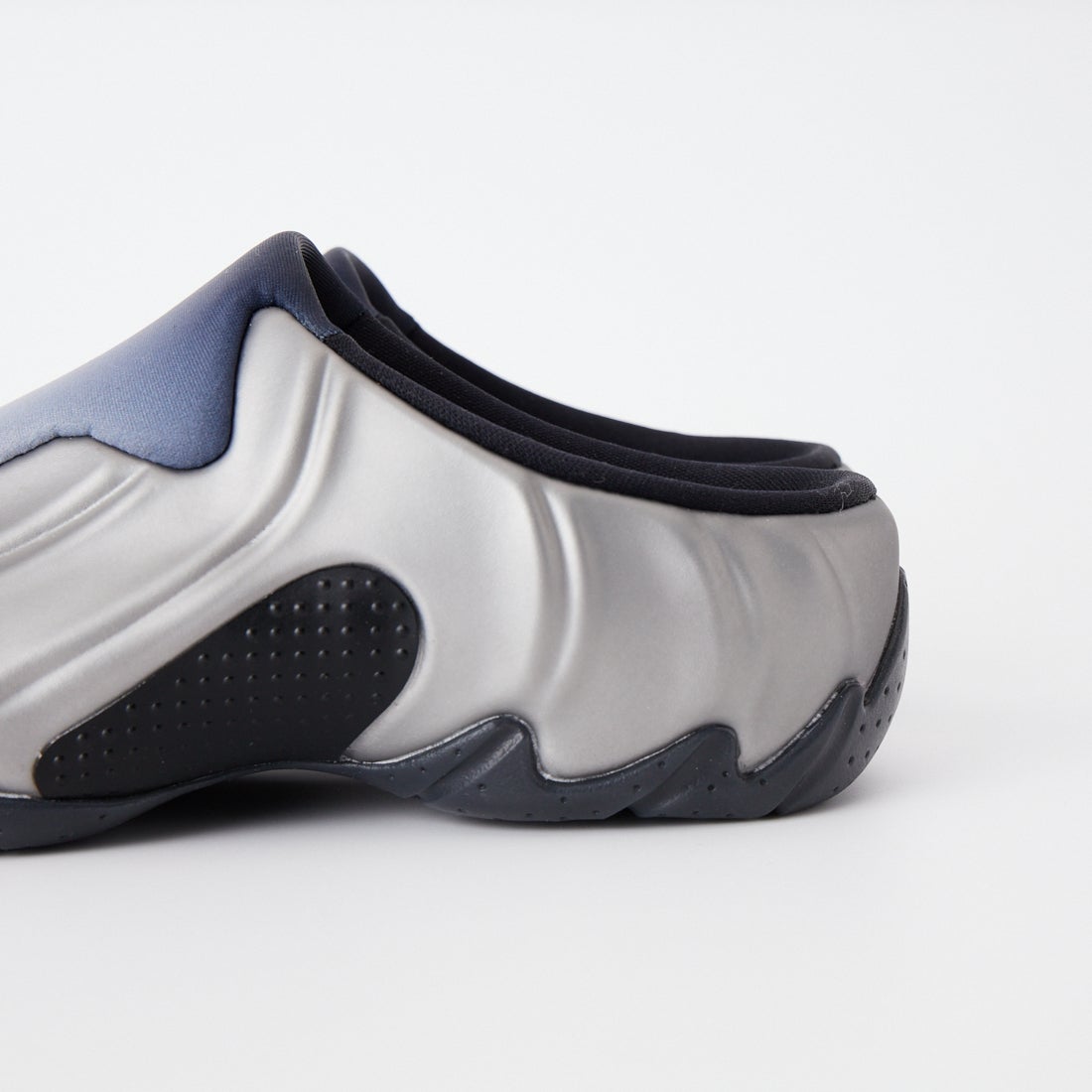 NIKE [ナイキ] クロッグポジット [IR5919] 044 BLACK
