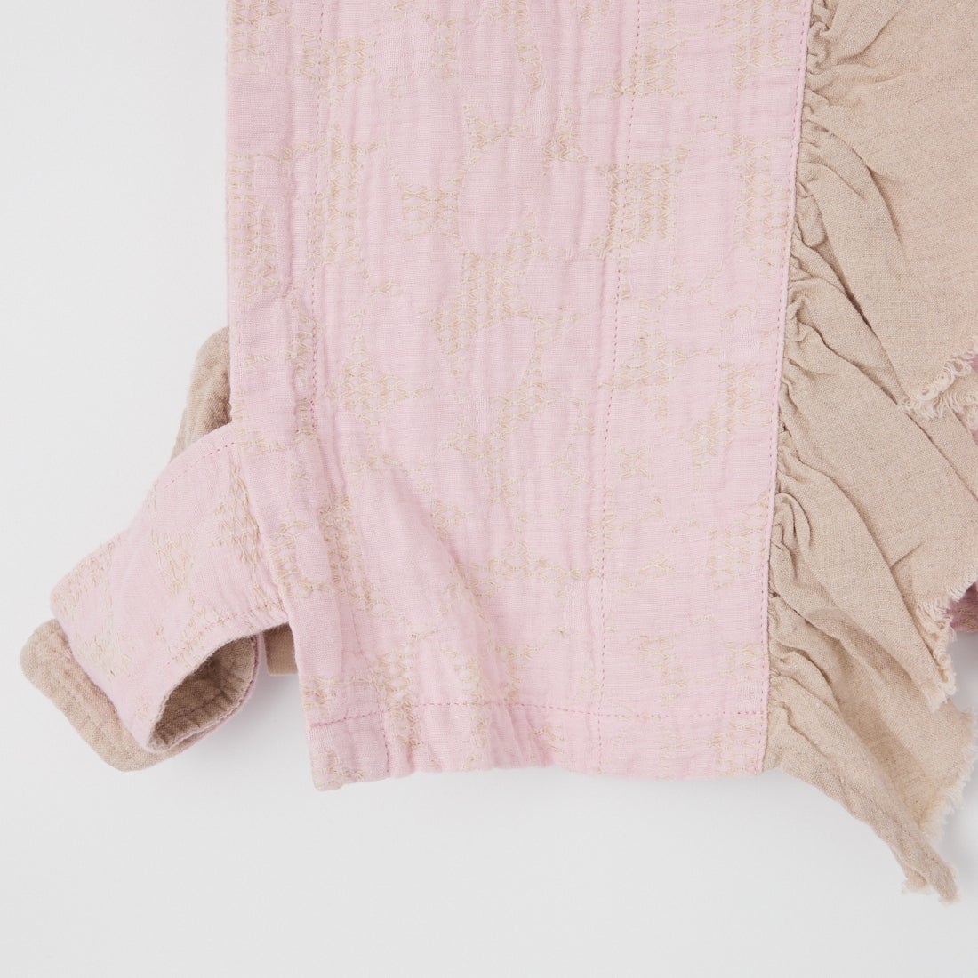 tumugu: [ツムグ] フラワーメッシュジャガード2WAYベスト [TB26136] 41 PALE PI