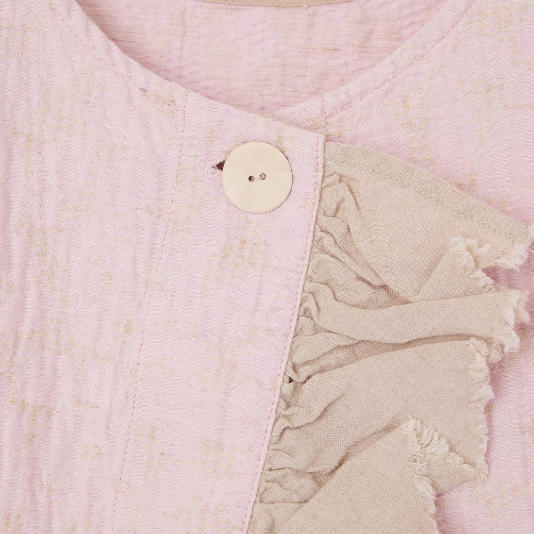 tumugu: [ツムグ] フラワーメッシュジャガード2WAYベスト [TB26136] 41 PALE PI