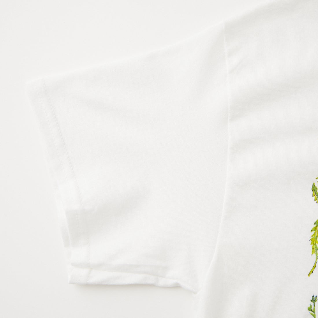 LIBERTY GRAPHICS [リバティーグラフィックス] ベネフィシャルハーブプリントTシャツ [BENEFICIAL-HERBS] WHITE