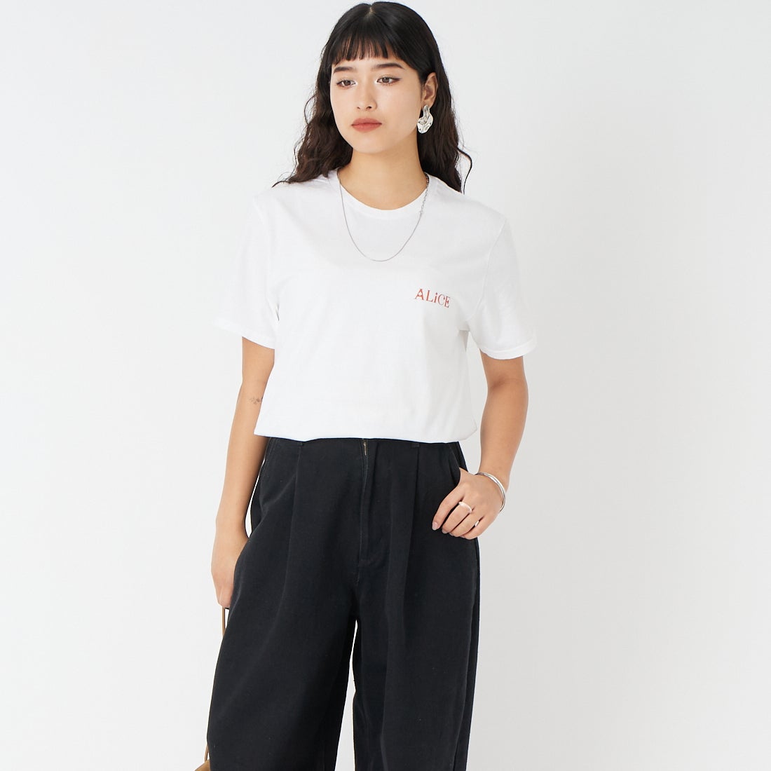 JERZEES [ジャージーズ] チェシャ猫 ショートスリーブTシャツ [JZ26S007] WHITE &&モデル身長：162cm 着用サイズ：M&&