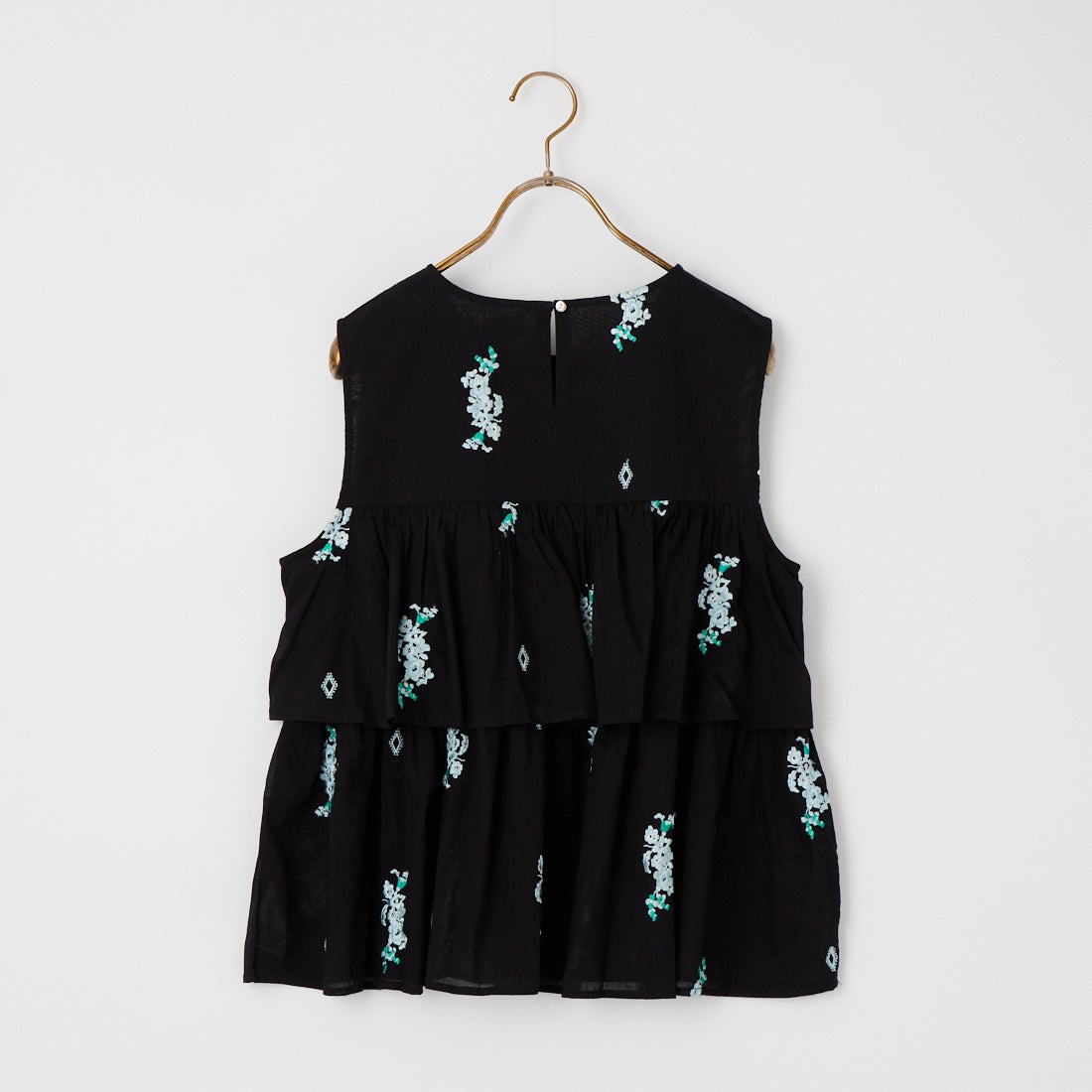 ne Quittez pas [ヌキテパ] ジャスミン刺繍 コットンボイルティアードブラウス [010261WT1] 09 BLACK