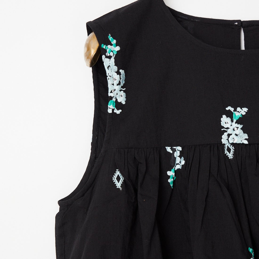 ne Quittez pas [ヌキテパ] ジャスミン刺繍 コットンボイルティアードブラウス [010261WT1] 09 BLACK