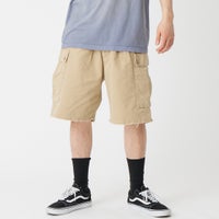 KHAKI&&モデル身長：177cm 着用サイズ：M&&