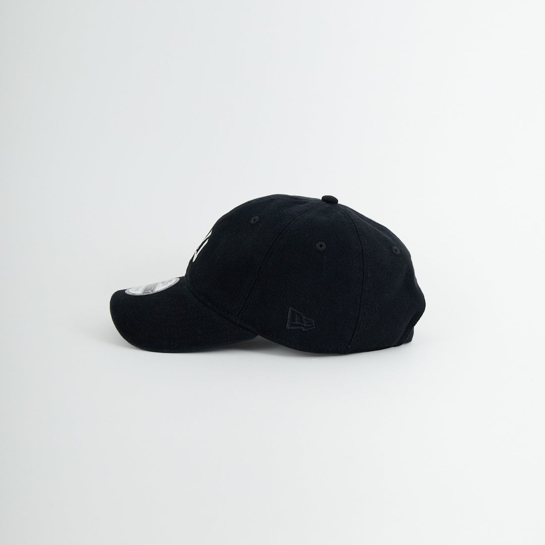 New Era 9TWENTY ベースボールキャップ 黒 seesee NEW ERA [ニューエラ] 別注 9TWENTY ベースボールキャップ