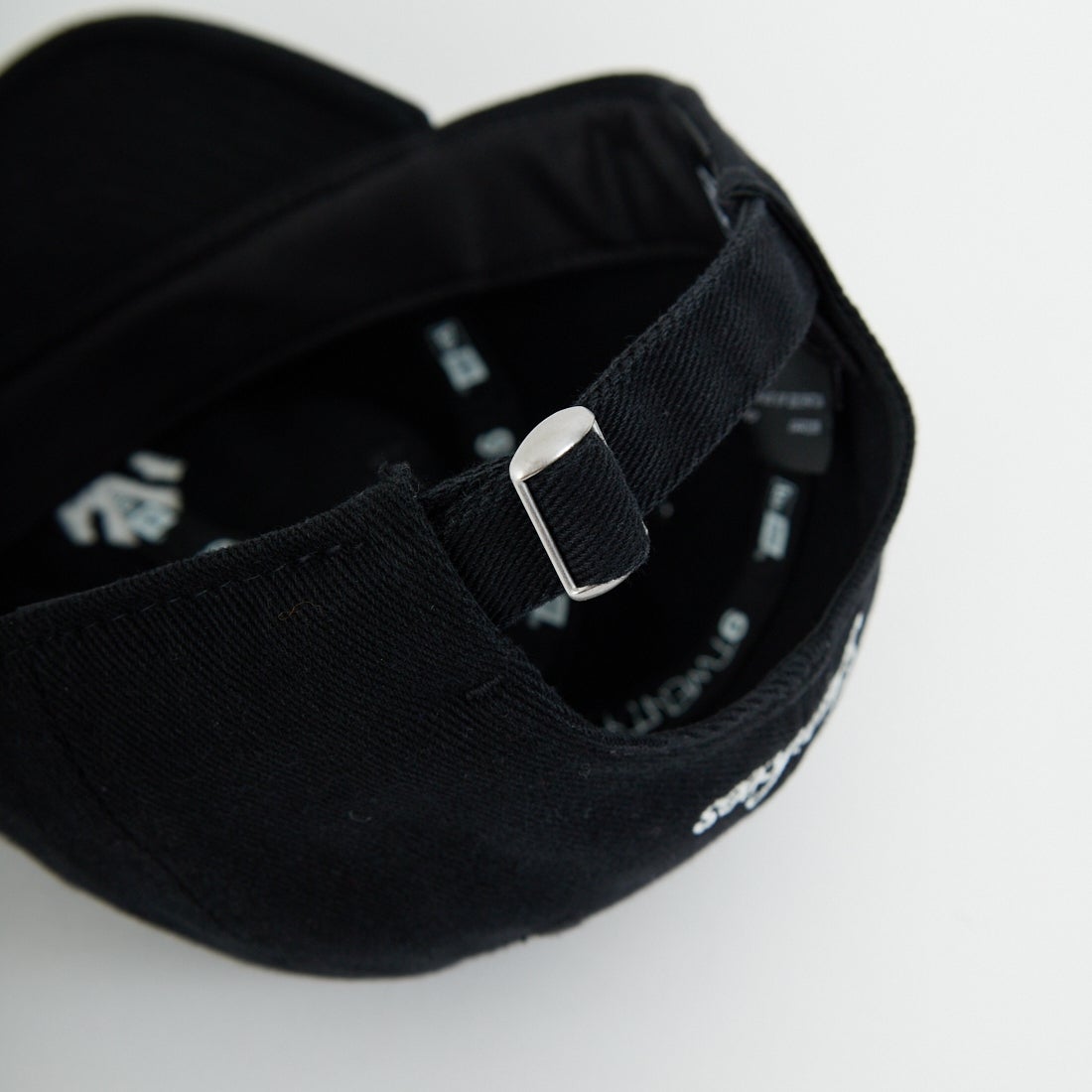 NEW ERA [ニューエラ] 別注 9TWENTY ベースボールキャップ ニューヨーク・ヤンキース [15201228-JF] DUCK BLACK