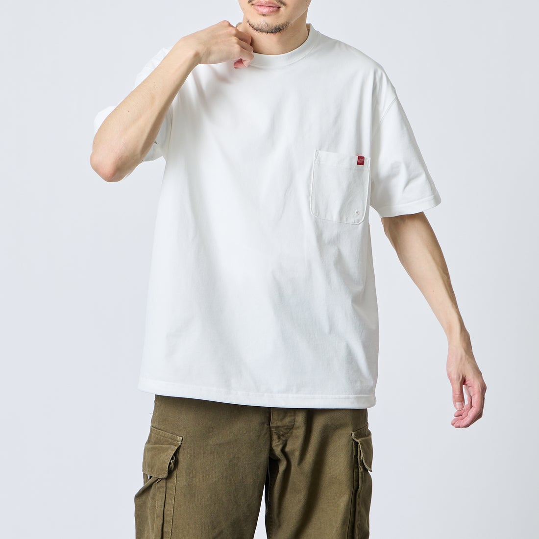 MANHATTAN PORTAGE [マンハッタンポーテージ] ﾒｯｼｭ切替ｸﾙｰﾈｯｸTｼｬﾂ [26SSMP-IN80-JF] WHITE &&モデル身長：168cm 着用サイズ：M&&