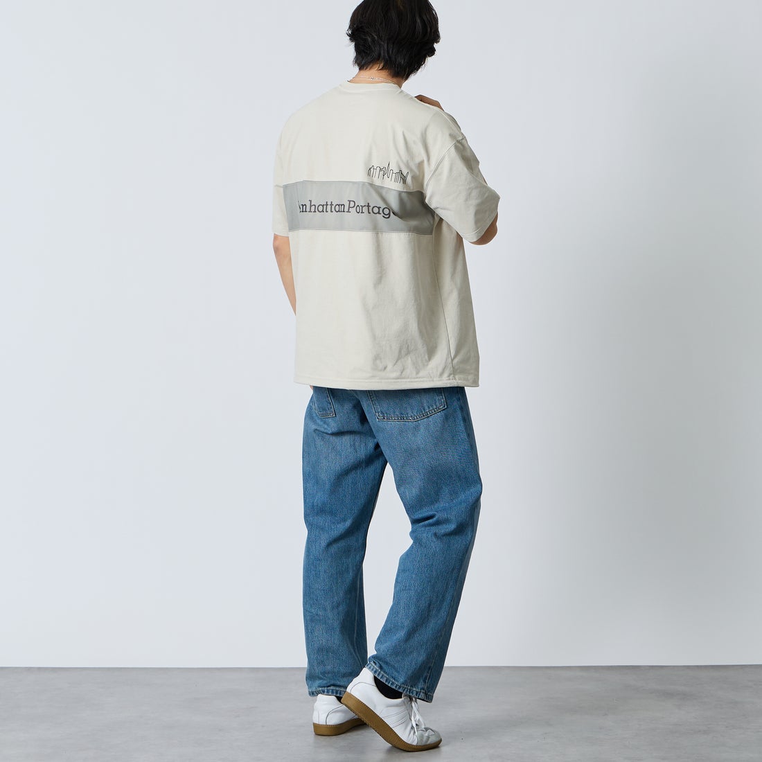 MANHATTAN PORTAGE [マンハッタンポーテージ] ﾒｯｼｭ切替ｸﾙｰﾈｯｸTｼｬﾂ [26SSMP-IN80-JF] L.BEIGE &&モデル身長：179cm 着用サイズ：XL&&