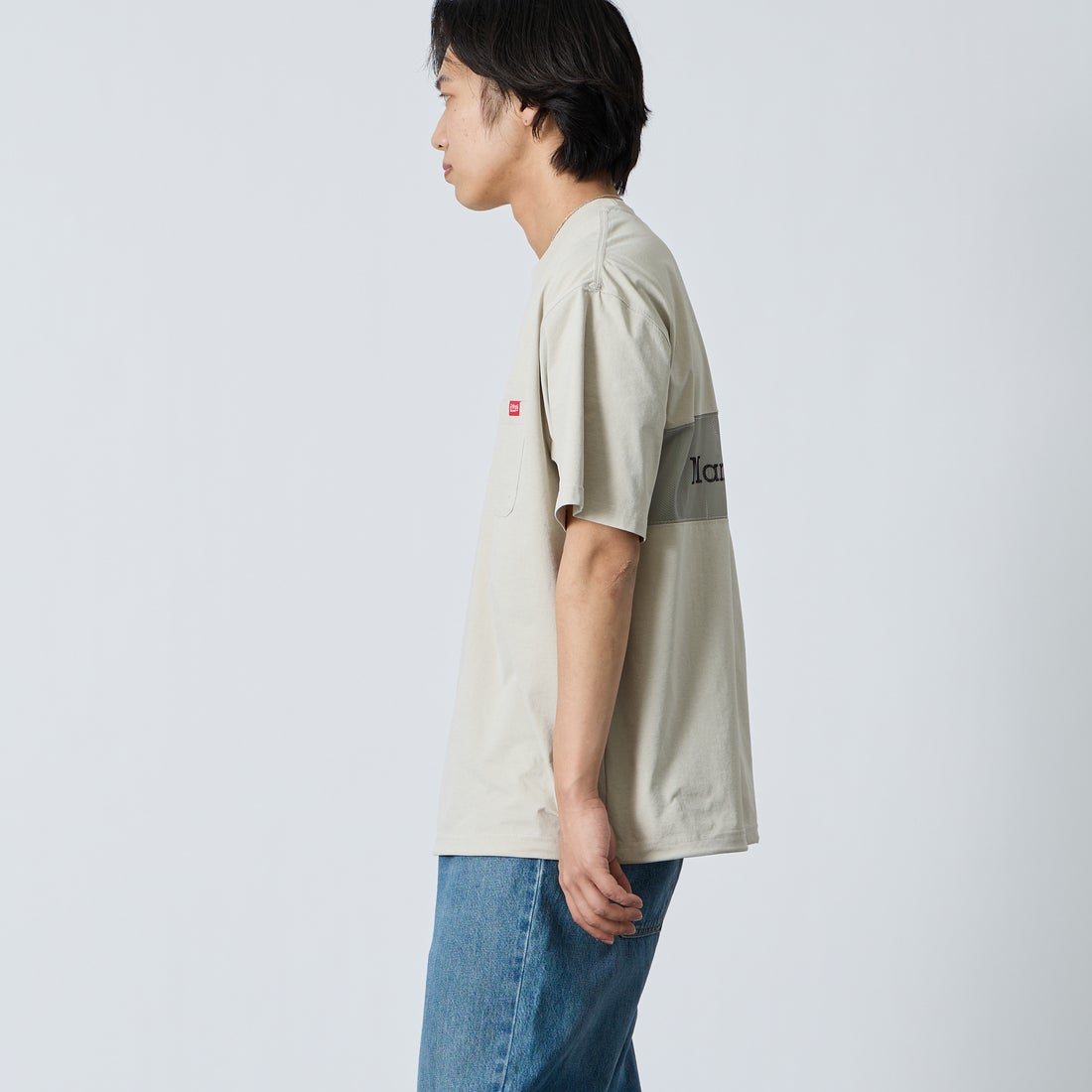 MANHATTAN PORTAGE [マンハッタンポーテージ] ﾒｯｼｭ切替ｸﾙｰﾈｯｸTｼｬﾂ [26SSMP-IN80-JF] L.BEIGE &&モデル身長：179cm 着用サイズ：XL&&