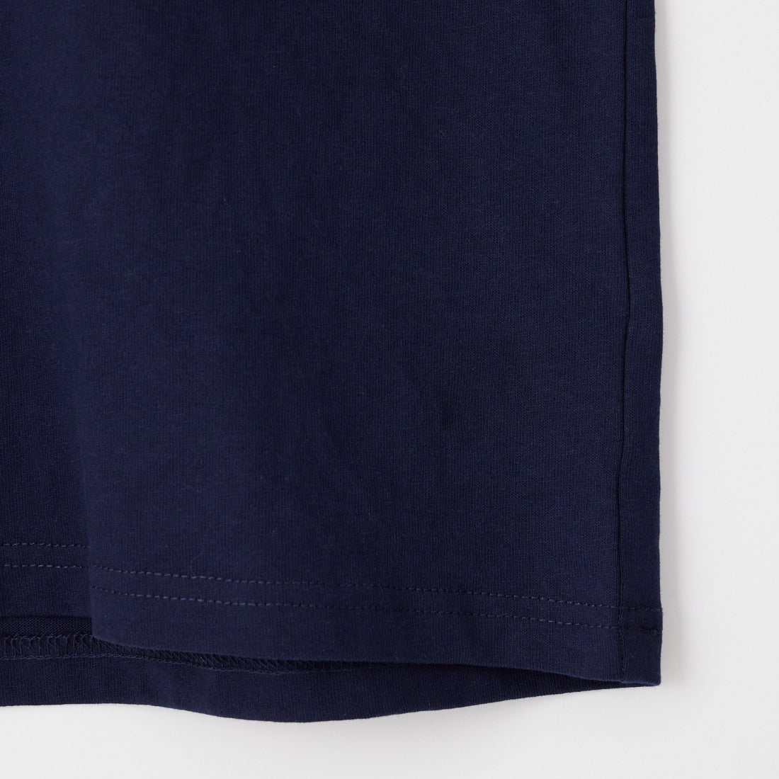 MANHATTAN PORTAGE [マンハッタンポーテージ] 別注 フォトプリントTシャツ [26SSMP-IN82-JF] NAVY