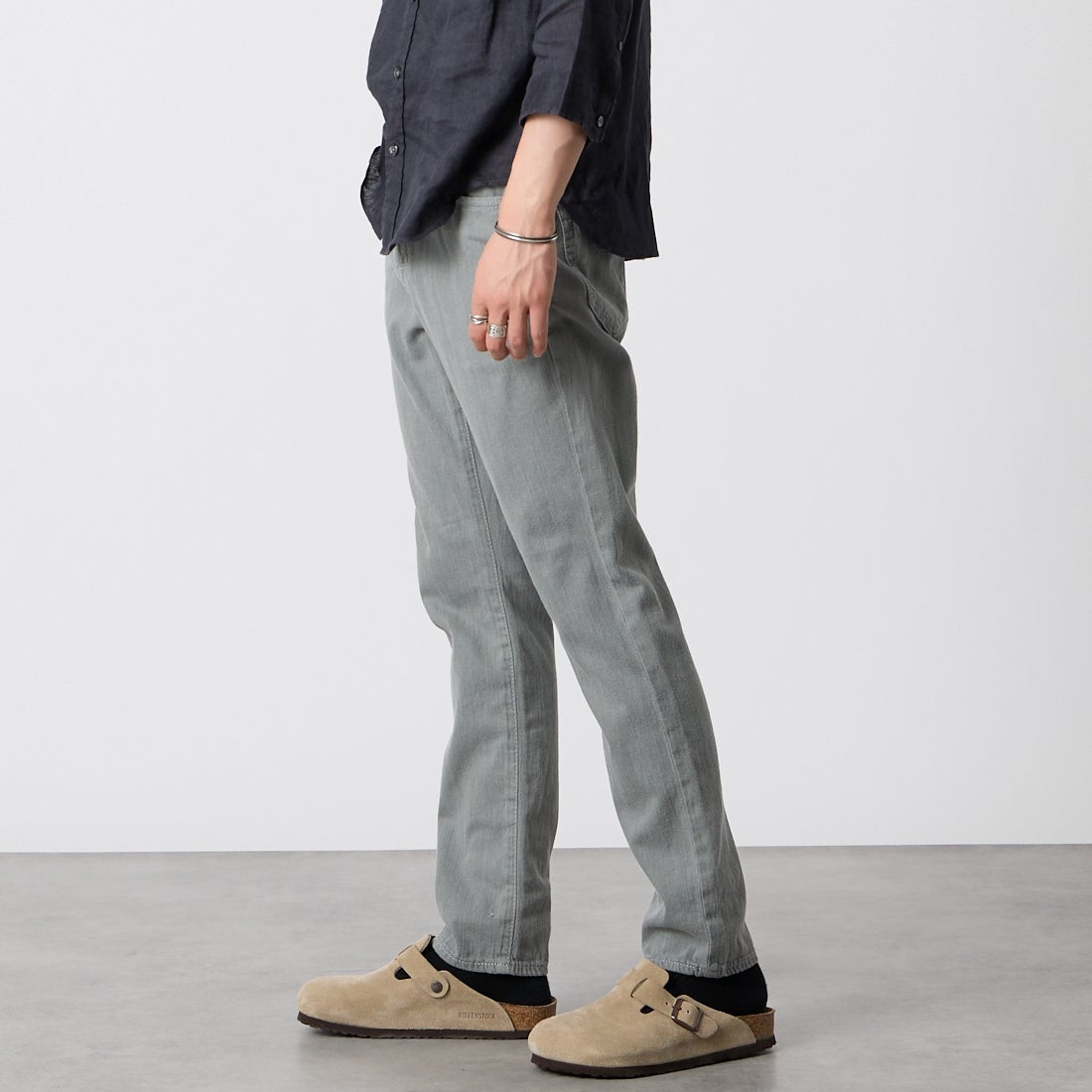 YANUK [ヤヌーク] テーパード Resort PHILIP [57261212] WMG &&モデル身長：177cm 着用サイズ：M&&