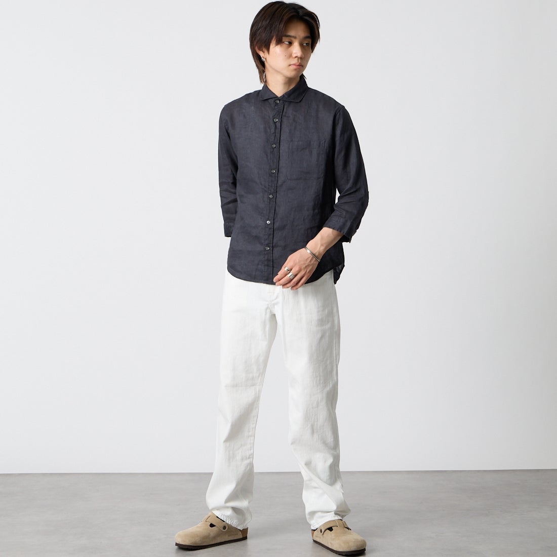 YANUK [ヤヌーク] クラシックストレート Resort BEN [57261231] WHT &&モデル身長：177cm 着用サイズ：M&&