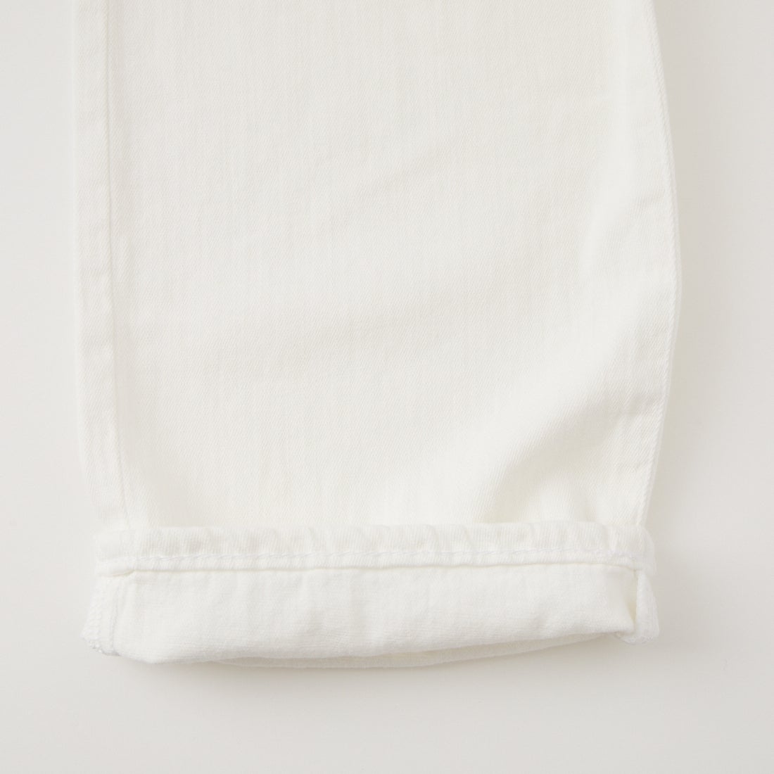 YANUK [ヤヌーク] クラシックストレート Resort BEN [57261231] WHT