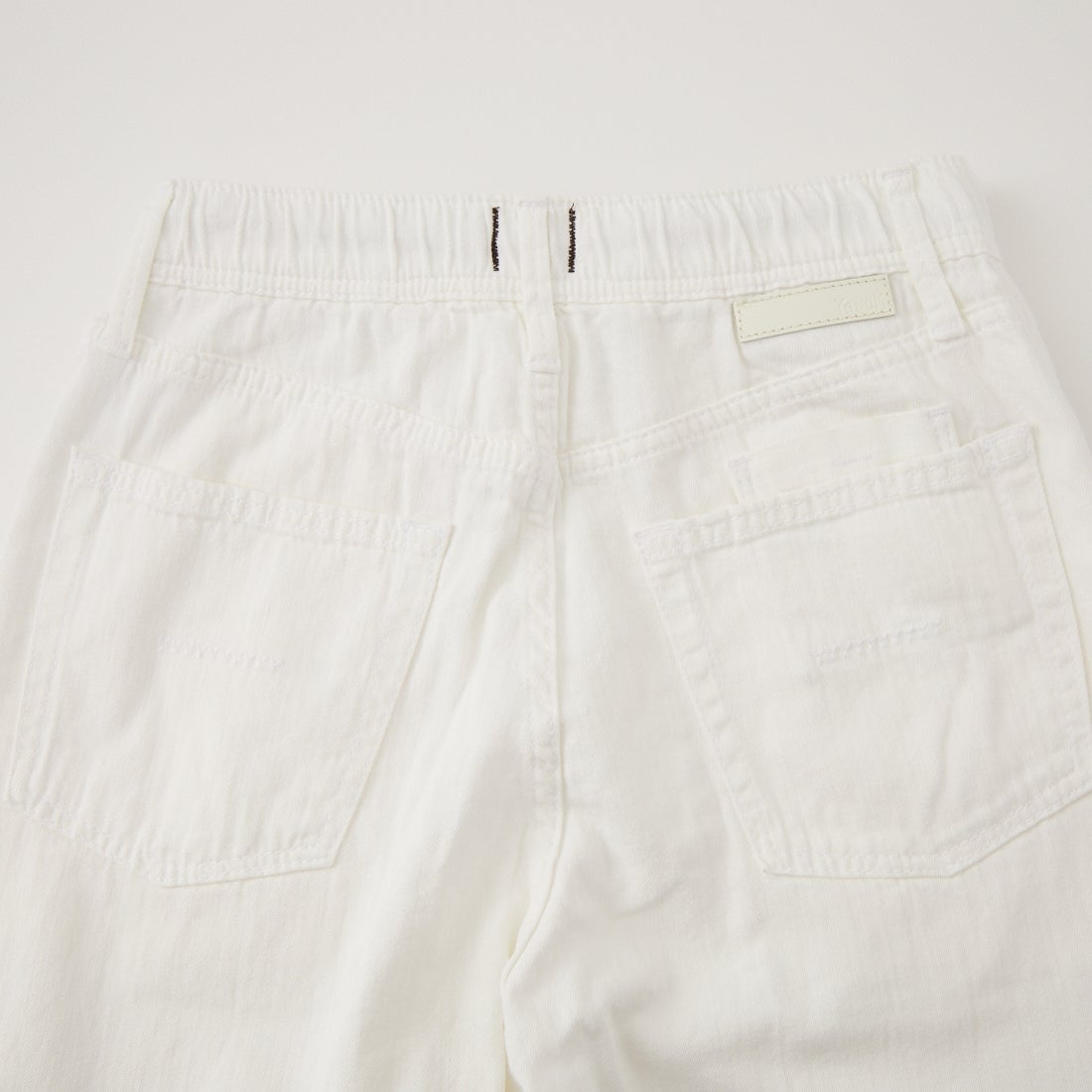 YANUK [ヤヌーク] クラシックストレート Resort BEN [57261231] WHT