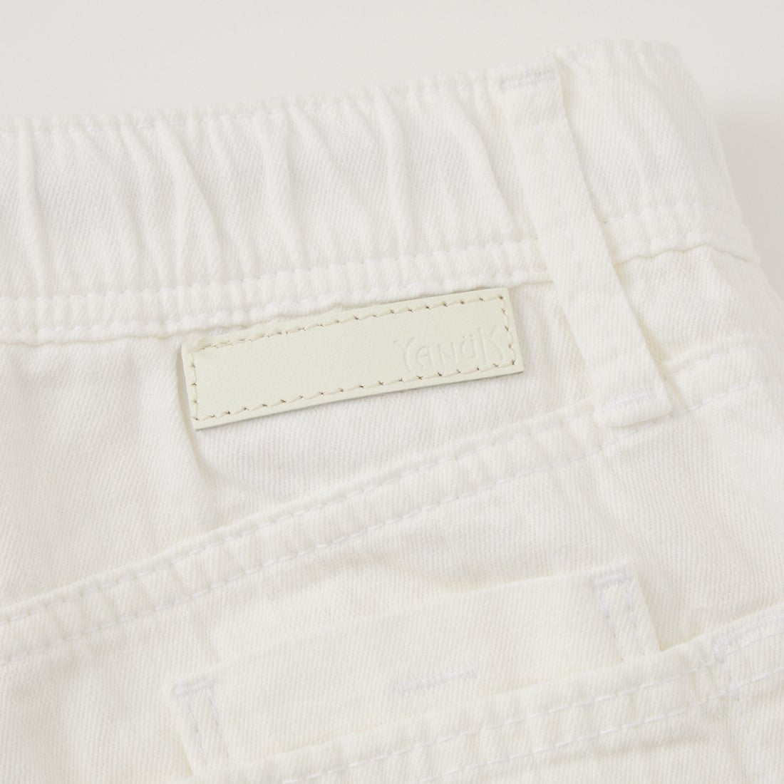 YANUK [ヤヌーク] クラシックストレート Resort BEN [57261231] WHT