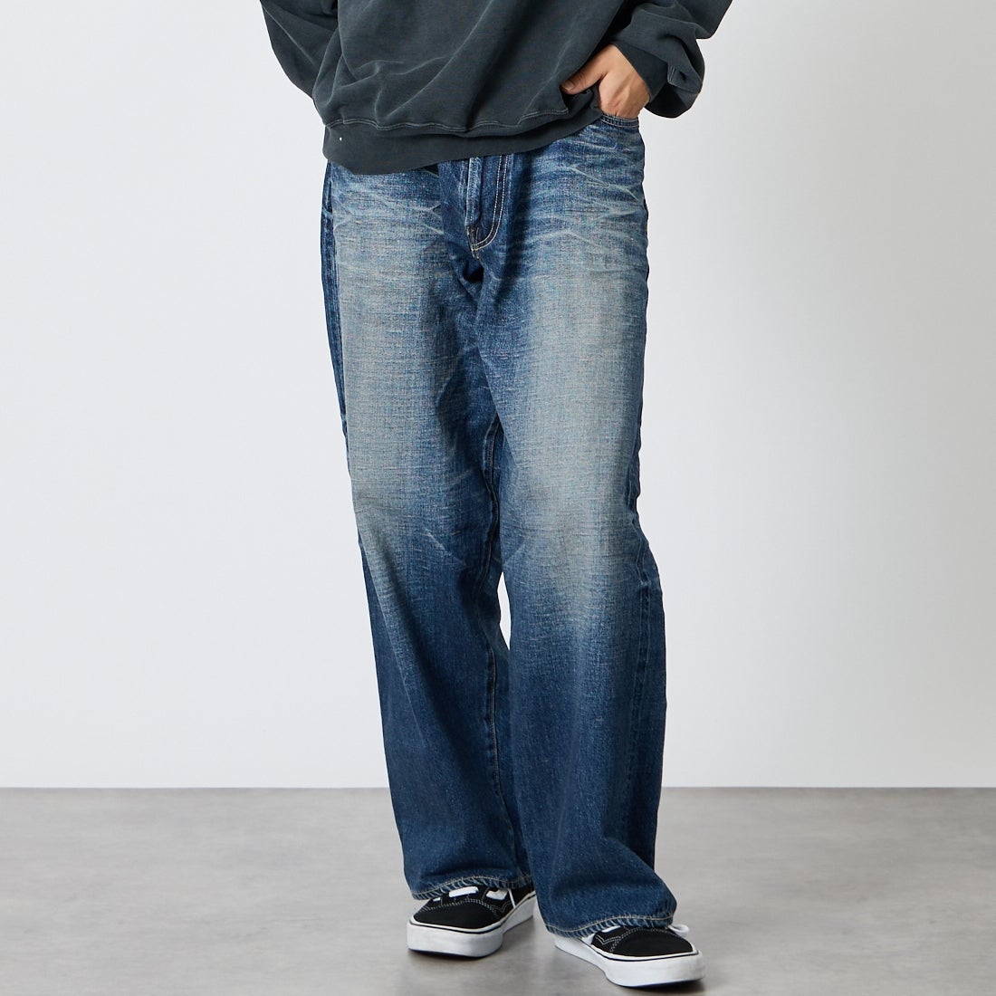 GOLD [ゴールド] 11.5oz 5ポケットワイドデニムパンツ [GL42621H] 128 NAVY &&モデル身長：175cm 着用サイズ：M&&