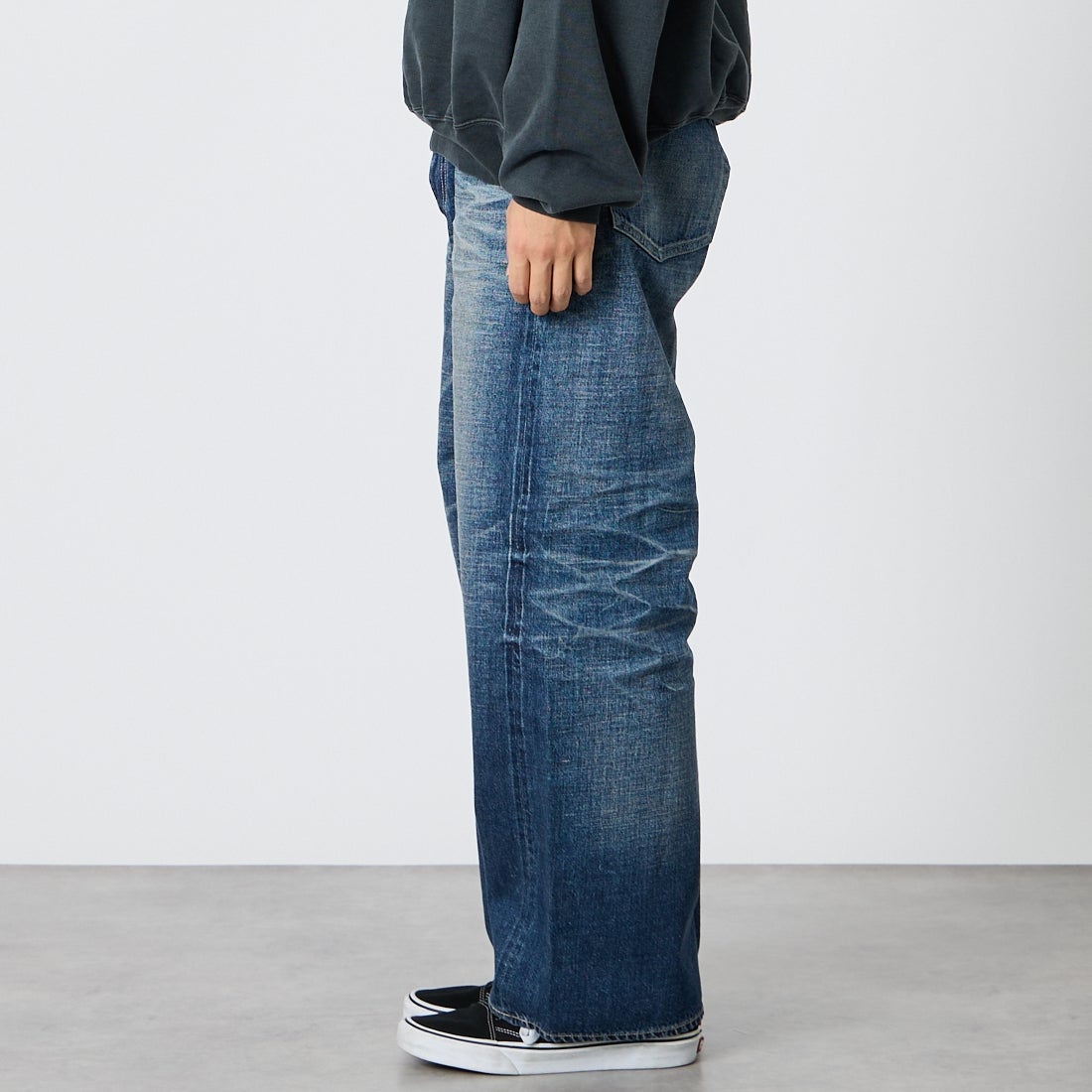 GOLD [ゴールド] 11.5oz 5ポケットワイドデニムパンツ [GL42621H] 128 NAVY &&モデル身長：175cm 着用サイズ：M&&