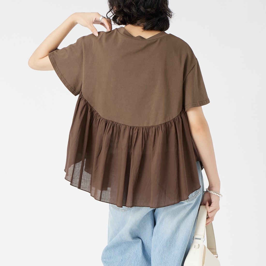 Jf Ready Made [ジェイエフレディメイド] 布帛ドッキングバックギャザーTシャツ [8866362-01] 62 ﾌﾞﾗｳﾝ &&モデル身長：162cm 着用サイズ：F&&