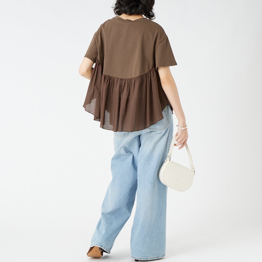Jf Ready Made [ジェイエフレディメイド] 布帛ドッキングバックギャザーTシャツ [8866362-01] 62 ﾌﾞﾗｳﾝ &&モデル身長：162cm 着用サイズ：F&&