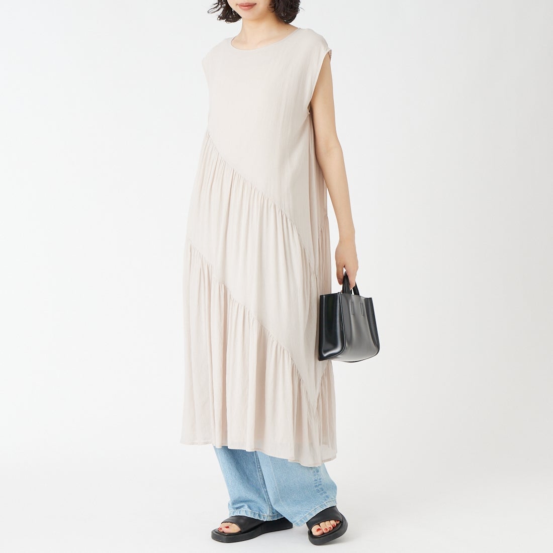 ｱｲﾎﾞﾘｰ&&モデル身長：162cm 着用サイズ：F&&