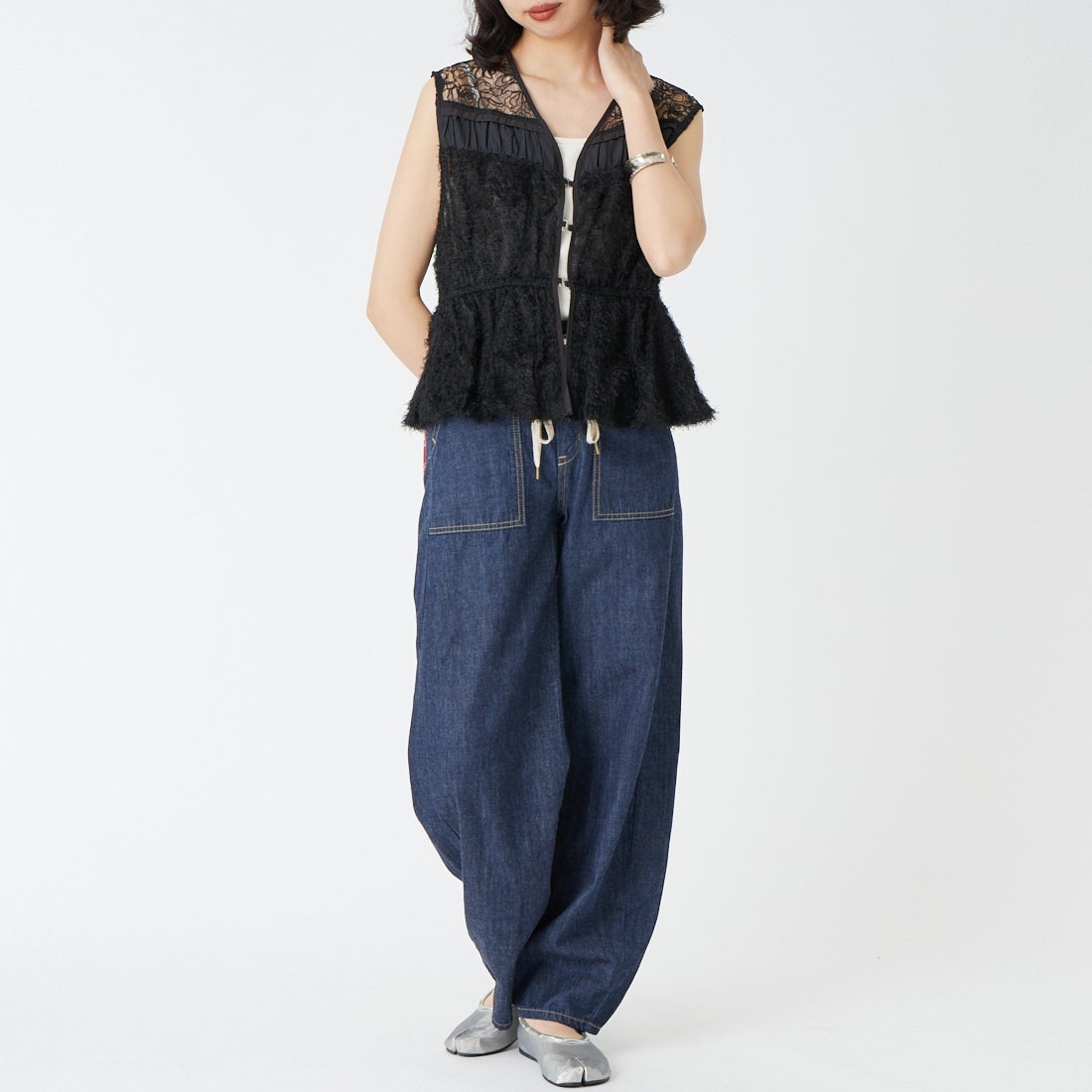&g'aime [アンジェム] MIXバルーンベスト [293-68212] 09 ﾌﾞﾗｯｸ &&モデル身長：162cm 着用サイズ：F&&