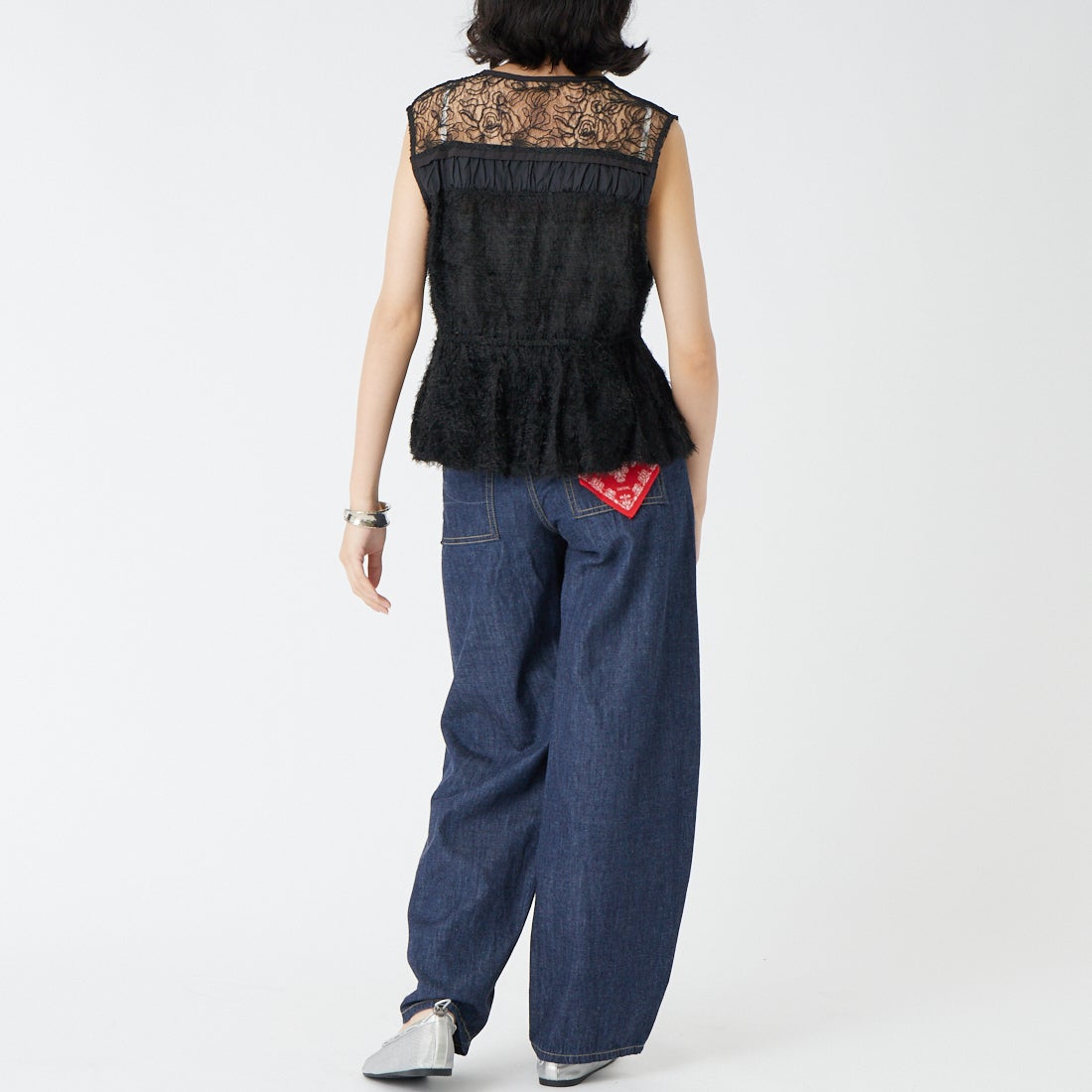 &g'aime [アンジェム] MIXバルーンベスト [293-68212] 09 ﾌﾞﾗｯｸ &&モデル身長：162cm 着用サイズ：F&&